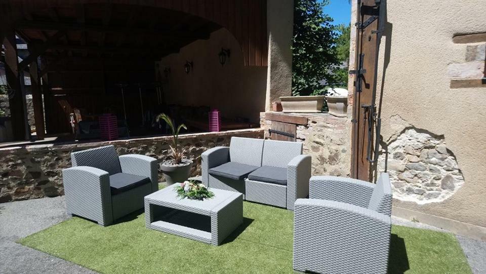 Le Relais De La Caleche Hotel Saint-Denis-dʼAnjou Buitenkant foto